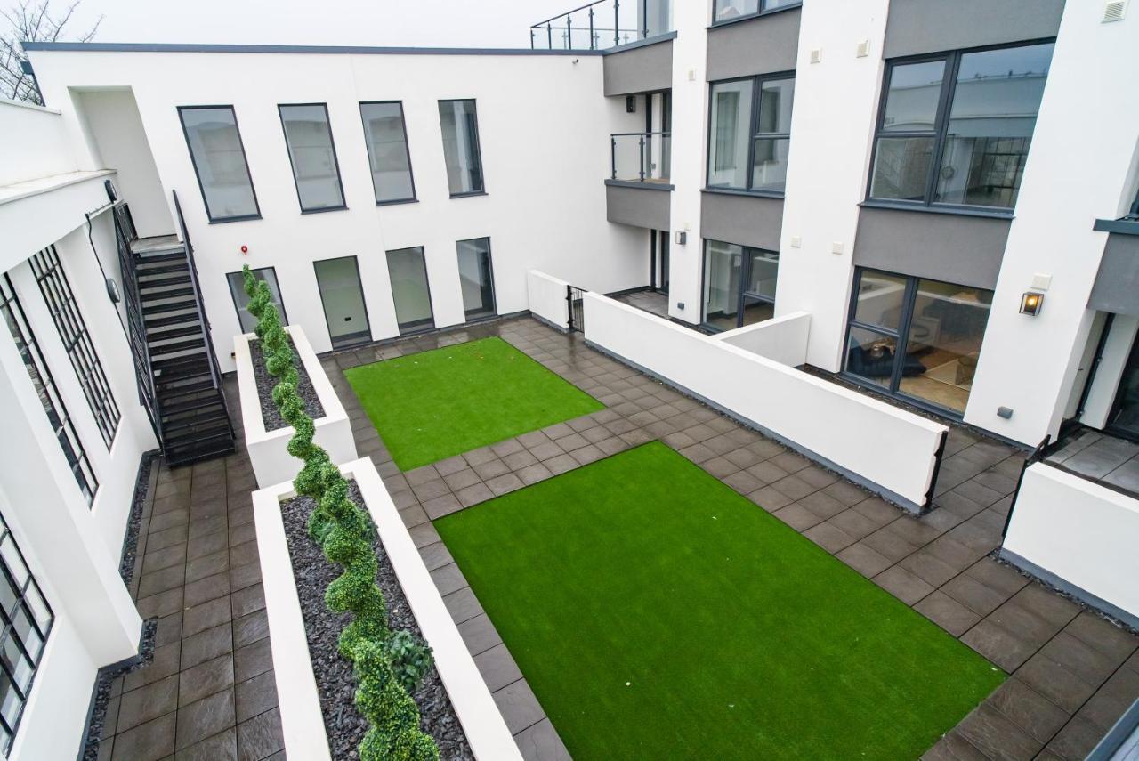 Luxe Apartments, The Moorwell, Parking, Gym - 10Mins Cardiff City Ctr Eksteriør billede
