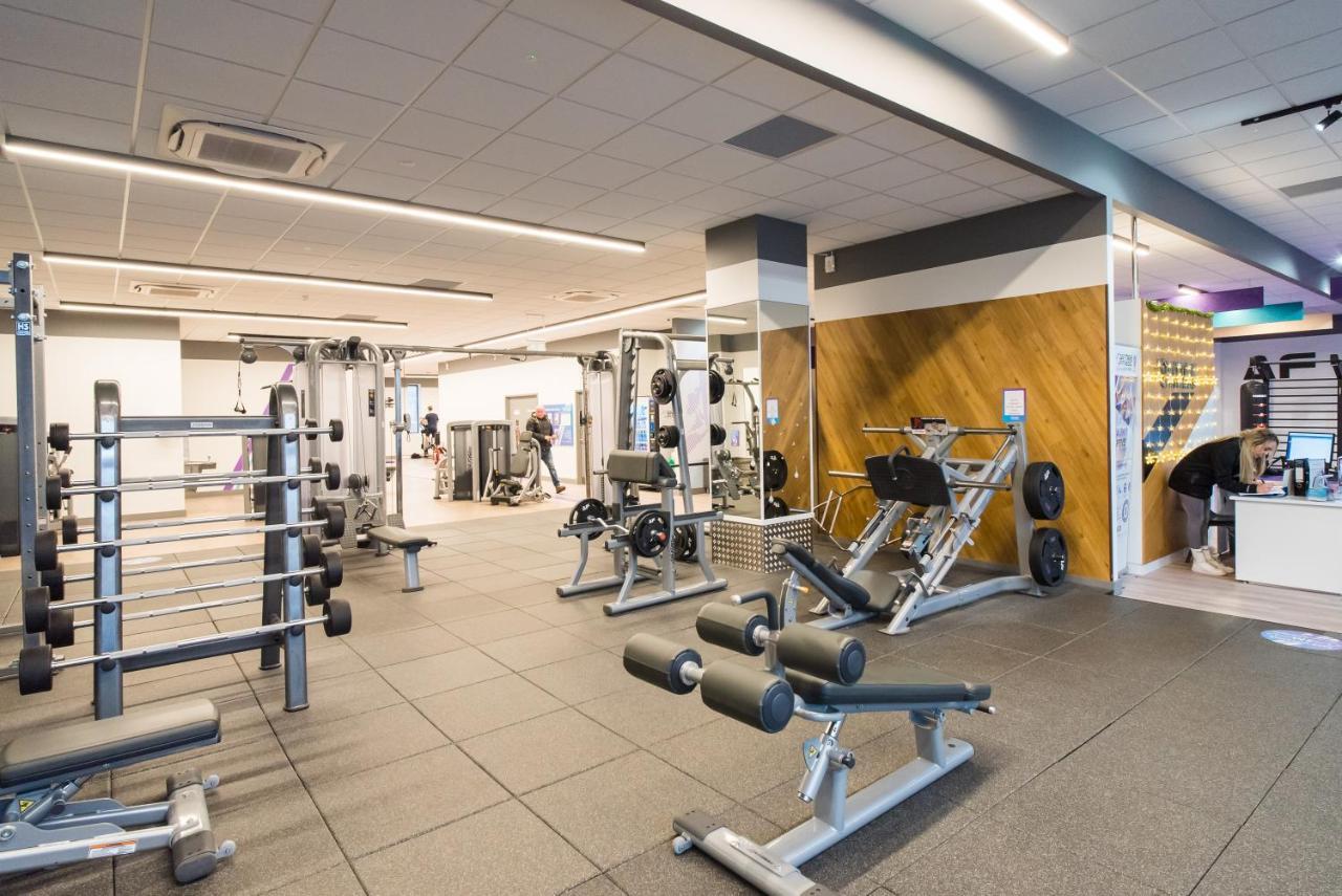 Luxe Apartments, The Moorwell, Parking, Gym - 10Mins Cardiff City Ctr Eksteriør billede