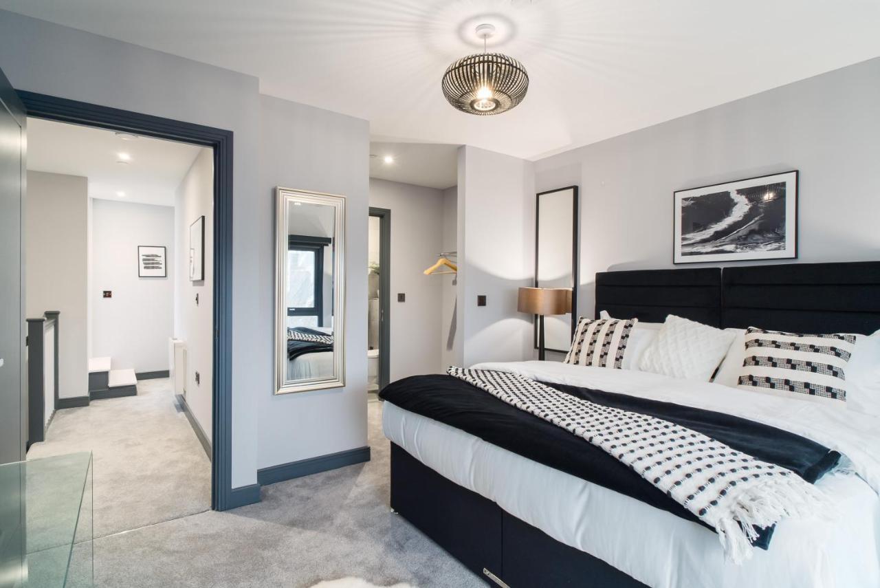 Luxe Apartments, The Moorwell, Parking, Gym - 10Mins Cardiff City Ctr Eksteriør billede