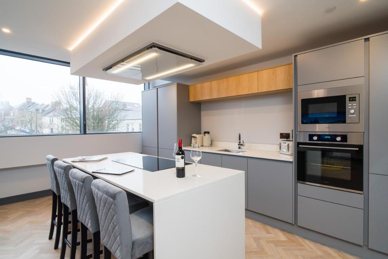 Luxe Apartments, The Moorwell, Parking, Gym - 10Mins Cardiff City Ctr Eksteriør billede