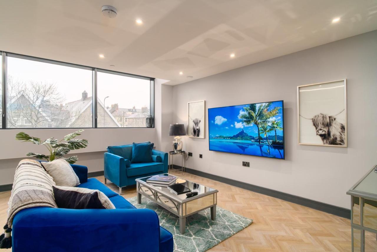 Luxe Apartments, The Moorwell, Parking, Gym - 10Mins Cardiff City Ctr Eksteriør billede