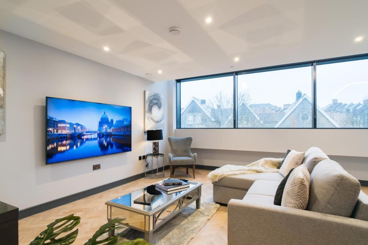 Luxe Apartments, The Moorwell, Parking, Gym - 10Mins Cardiff City Ctr Eksteriør billede