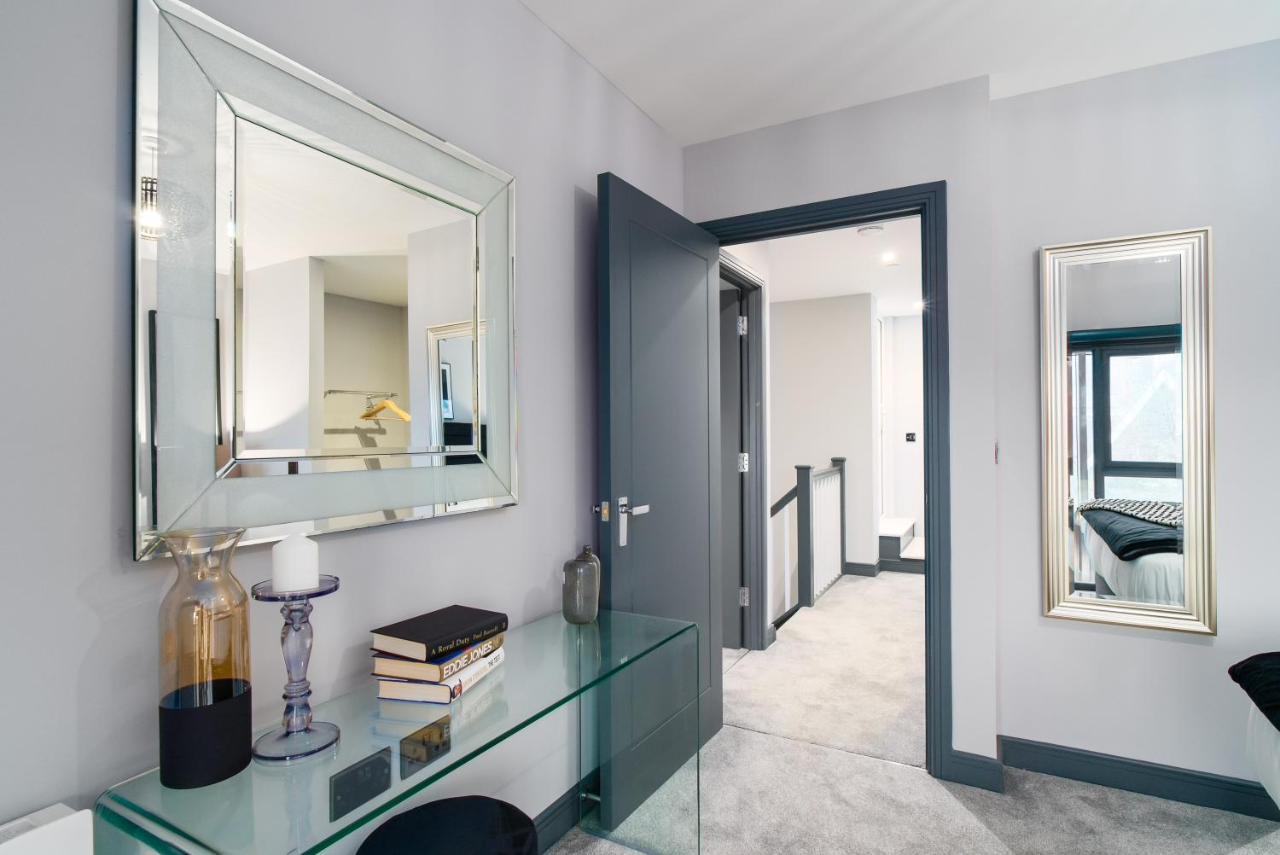Luxe Apartments, The Moorwell, Parking, Gym - 10Mins Cardiff City Ctr Eksteriør billede